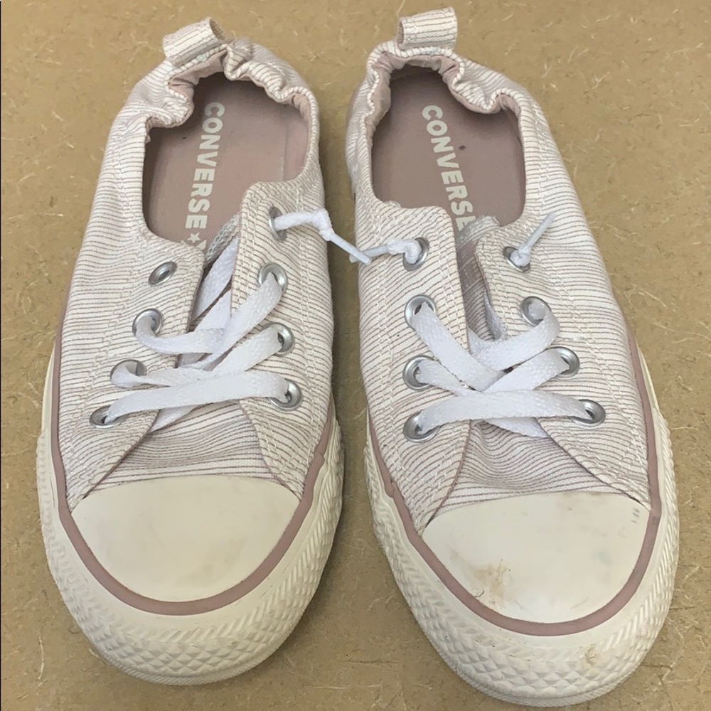 Converse Woman Pull on sneakers size 8